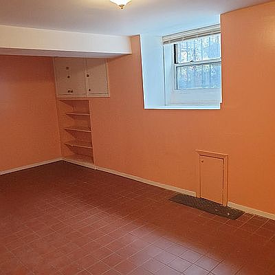 1st image of 2381 26th St