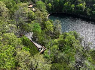 11 County Road 1089, Eureka Springs, AR 72632