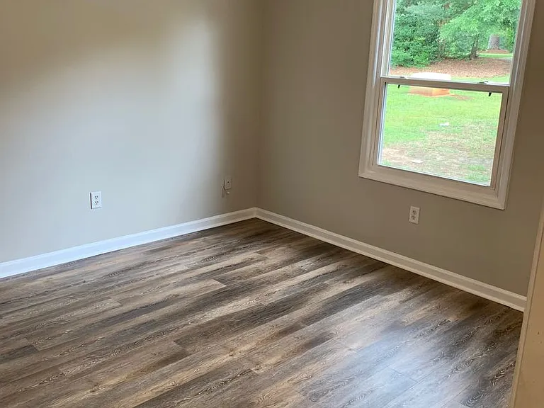 109 Mark Twain Cir — Photo 5