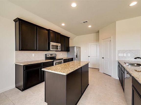 3rd image of 715 Roaring Springs Dr