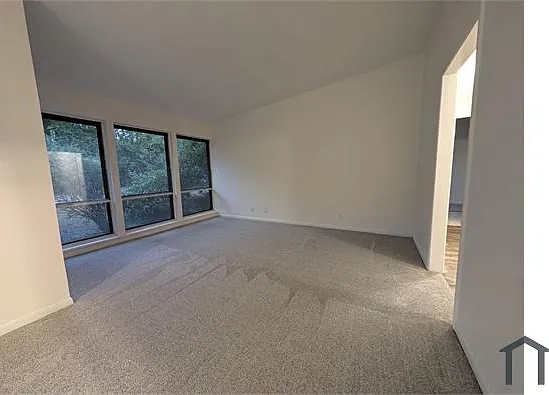 2 bed, 1000 sqft, $1,280 — Photo 1