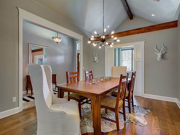 5th image of 15609 Wood Creek Ln