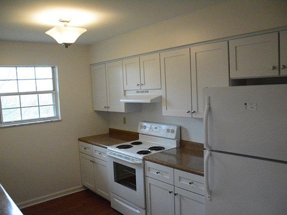 2nd image of 3041 Edge Mar Dr #A