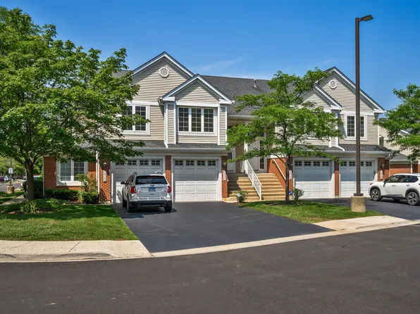 7434 Lincoln Ave #C, Skokie, IL 60076