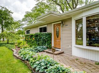 1201 63rd Pl, La Grange, IL 60525