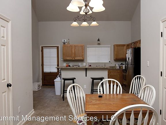 2nd image of 218 Sweet Bay Dr