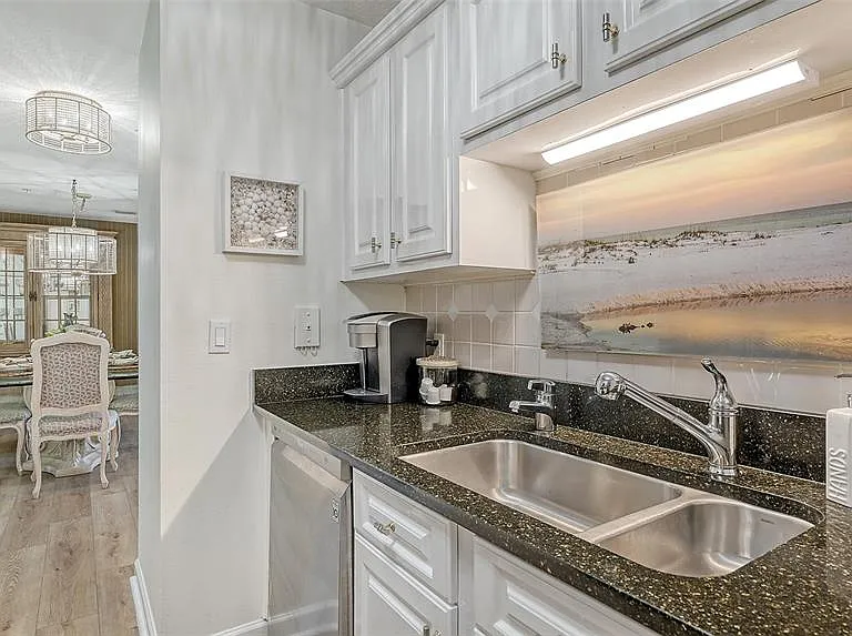 750 N Tamiami Trl #304 — Photo 9