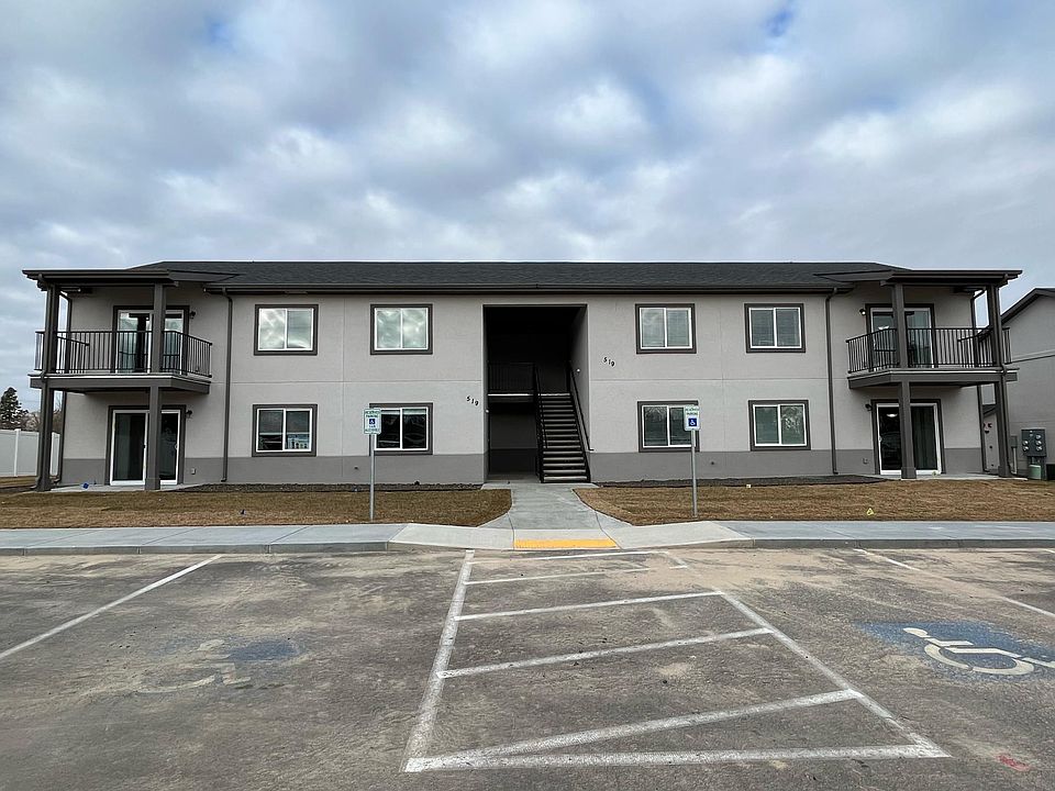 1st image of 519 Amber St #102