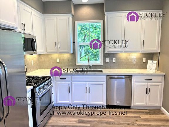 3rd image of 3045 Citrus Cir