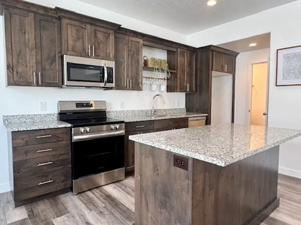 543 S 50 W #14, Tooele, UT 84074