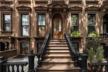 213 Lafayette Avenue, #2