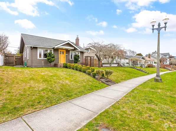 2832 Lyle Street, Bellingham, WA 98225