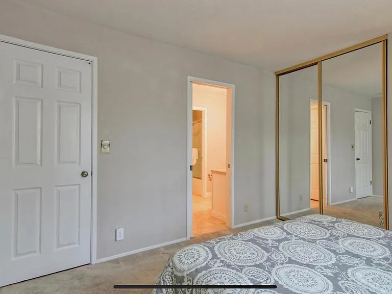 4850 Lakebird Pl — Photo 15