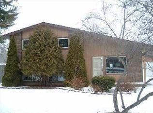 5612 E Dunbar Rd, Monroe, MI 48161