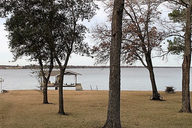 1st image of 242 Whispering Oak Trl