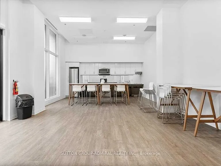 1900 Simcoe St N #636 — Photo 23