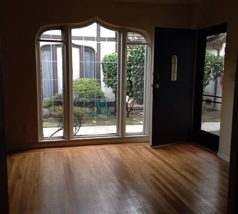 2nd image of 2309 H St APT A