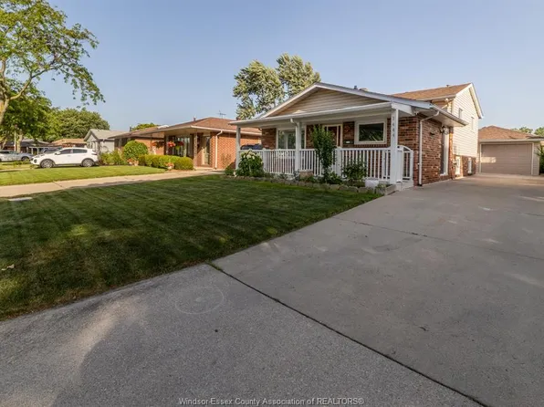 3444 Hemlock Rd, Windsor, ON N8R 1Z9
