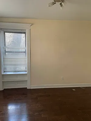 Rented by Tip Top Realty Corp | media 17