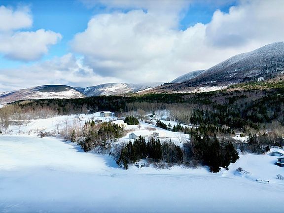 4th image of 1279 Macgarry Rd