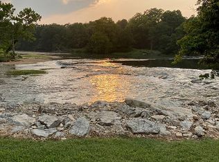 37 Woods Ln, Mammoth Spring, AR 72554