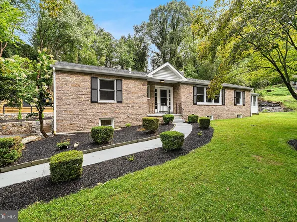 135 Bryn Mawr Ave, Newtown Square, PA 19073