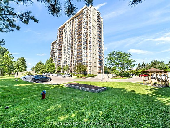 2nd image of 20 Cherrytree Dr #501