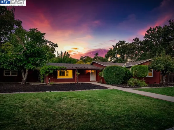 156 Angela Ave, Alamo, CA 94507