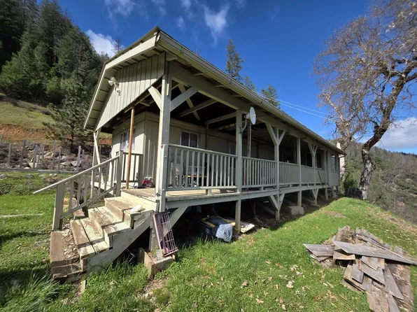 1759 Poker Bar Rd, Douglas City, CA 96024