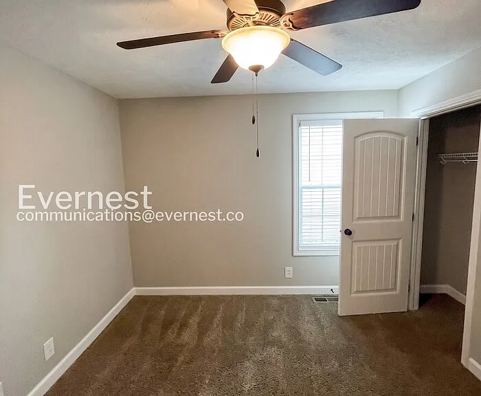 3655 Fox Tail Dr — Photo 16