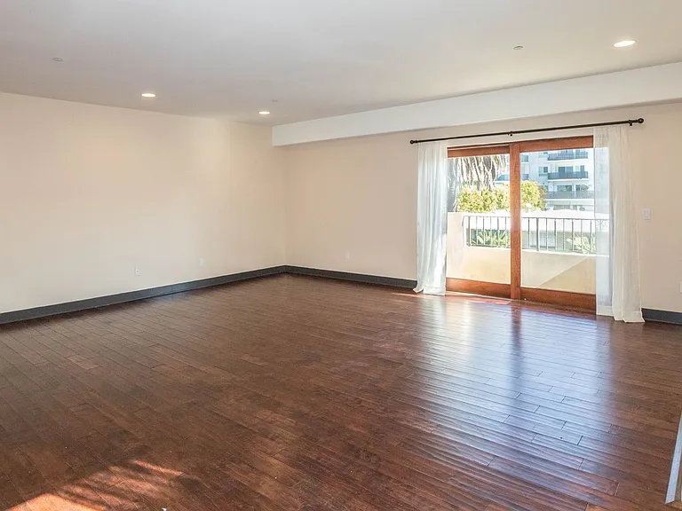 1215 Armacost Ave #301 — Photo 4