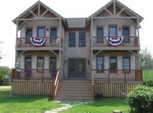 1 Dukes County Ave, Oak Bluffs, MA 02557