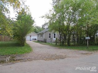 2042 Taube Ave, Benton Harbor, MI