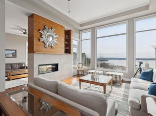 2416 Carr Ln, West Vancouver, BC V7S3H5