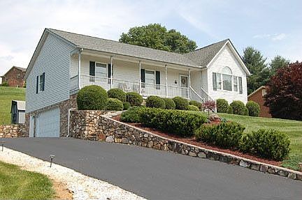 84 Cedar Ridge Drive