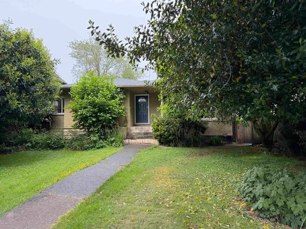 2323 W 23rd Ave, Vancouver, BC V6L 1N5