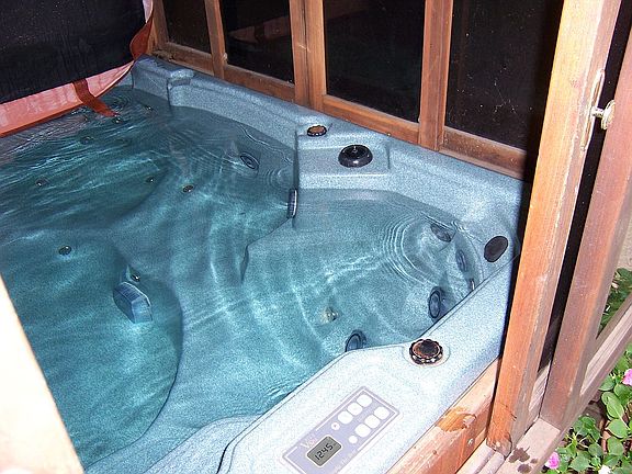 hot tub