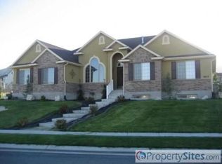 3853 S Starlight Dr, Saratoga Springs, UT 84045