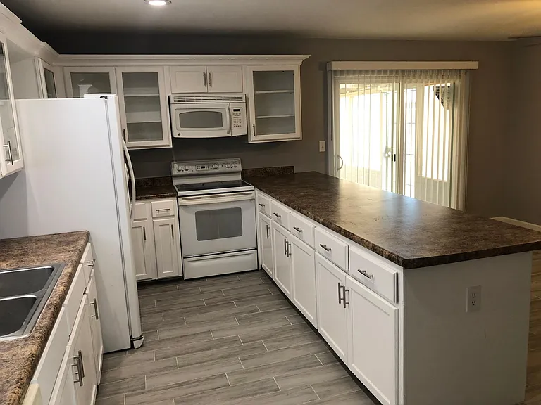 3932 W Solar Dr — Photo 4