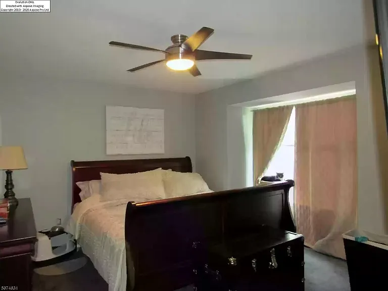 1214 Holly Ct — Photo 3