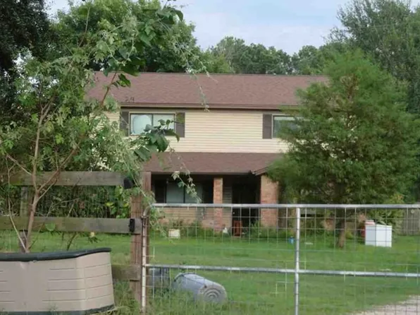 303 S Pine Cir, Pinehurst, TX 77362