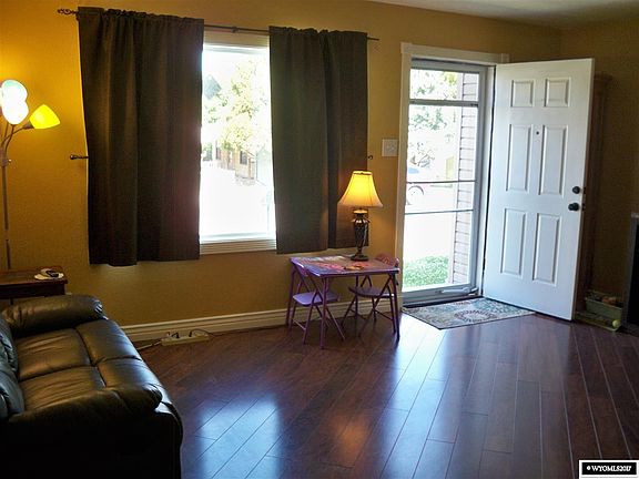 4th image of 1111 McKinley Ave