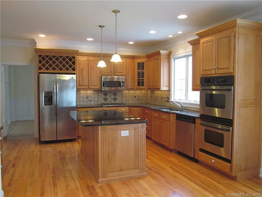 Carla Dr, Danbury — Photo 1