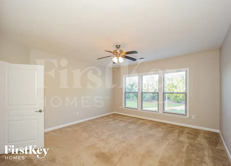 206 Florence Rd — Photo 9