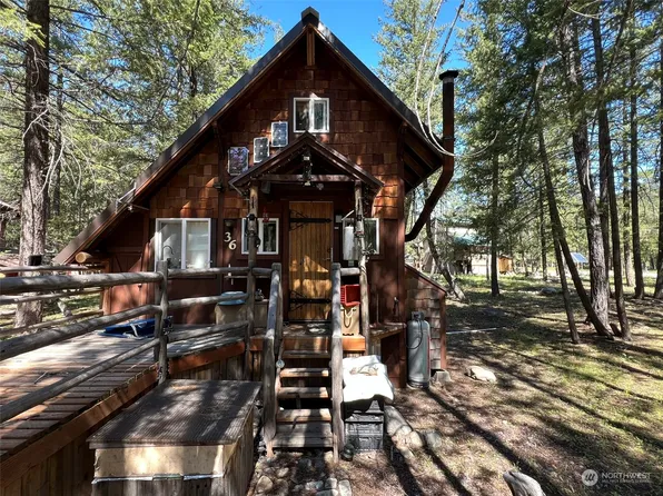 33 Emerson Road, Mazama, WA 98833