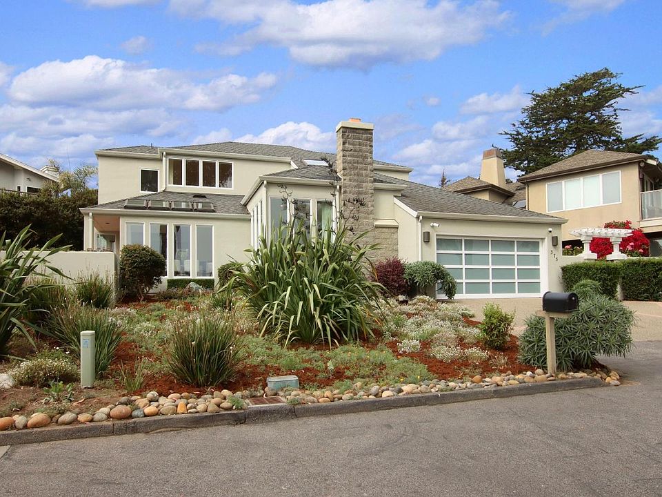 1st image of 375 Coastview Dr