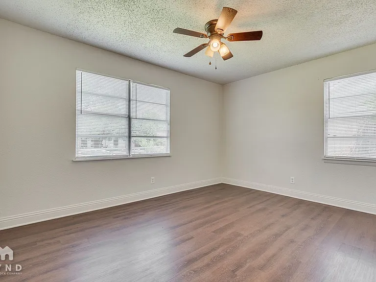 5054 Virgil St — Photo 18