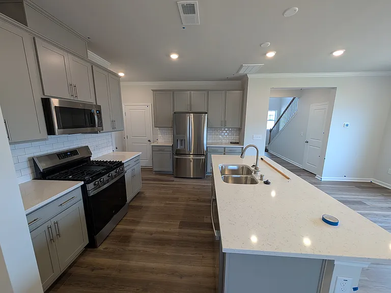 518 Hester Rd — Photo 6