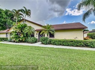 23437 Barlake Dr, Boca Raton, FL 33433