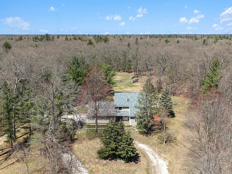 3276 Fenner Rd, Muskegon, MI 49445 MLS 24020933 Zillow